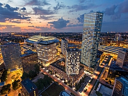 R�NESANS HOLD�NG'DEN HOLLANDA'DA TAR�H� ��LEM